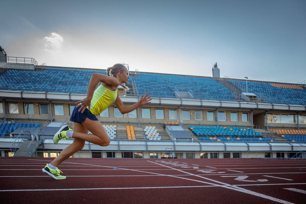 闪耀哥客场2-2战平多特，本赛季欧冠正赛仍一胜难求